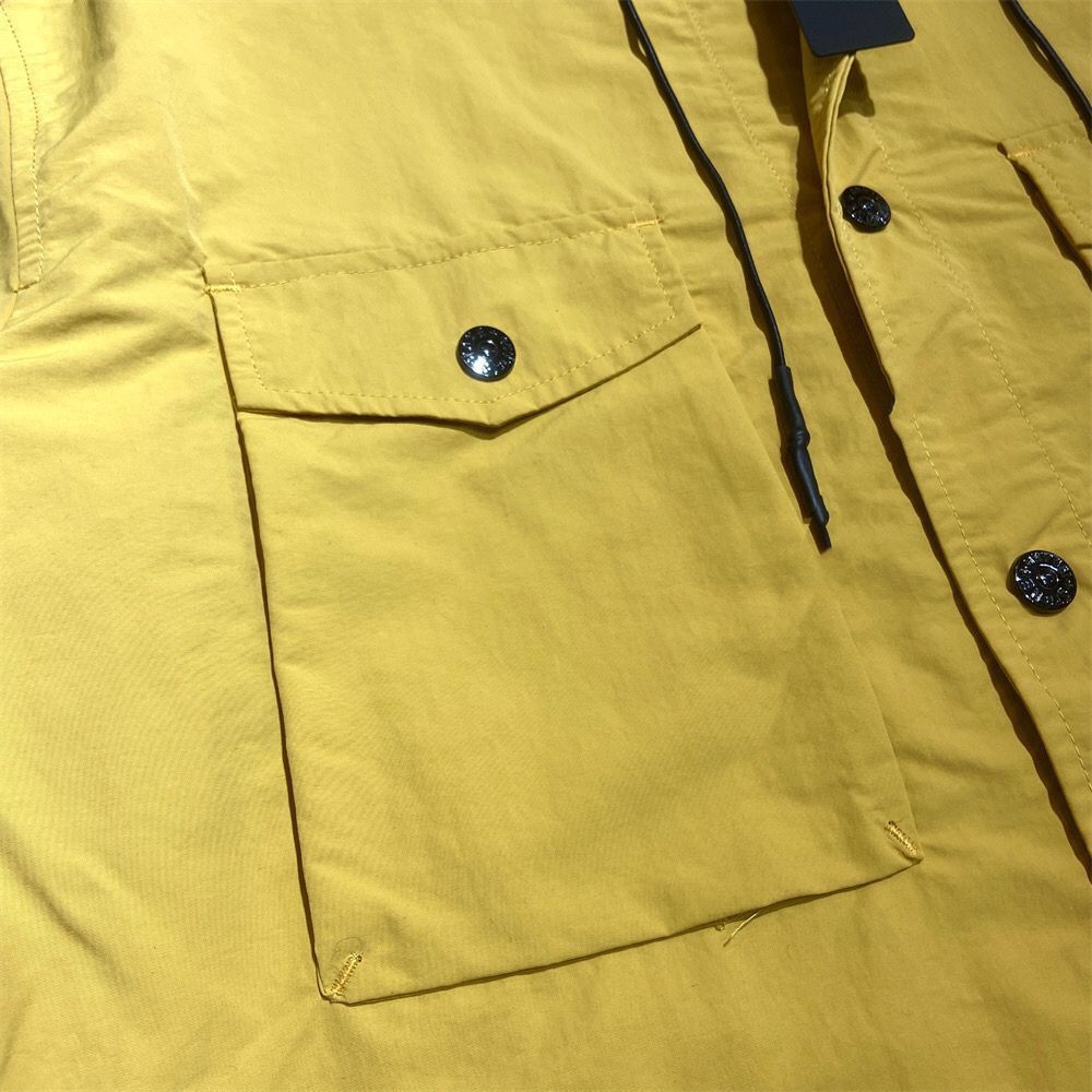 detail jaune moutarde poche
