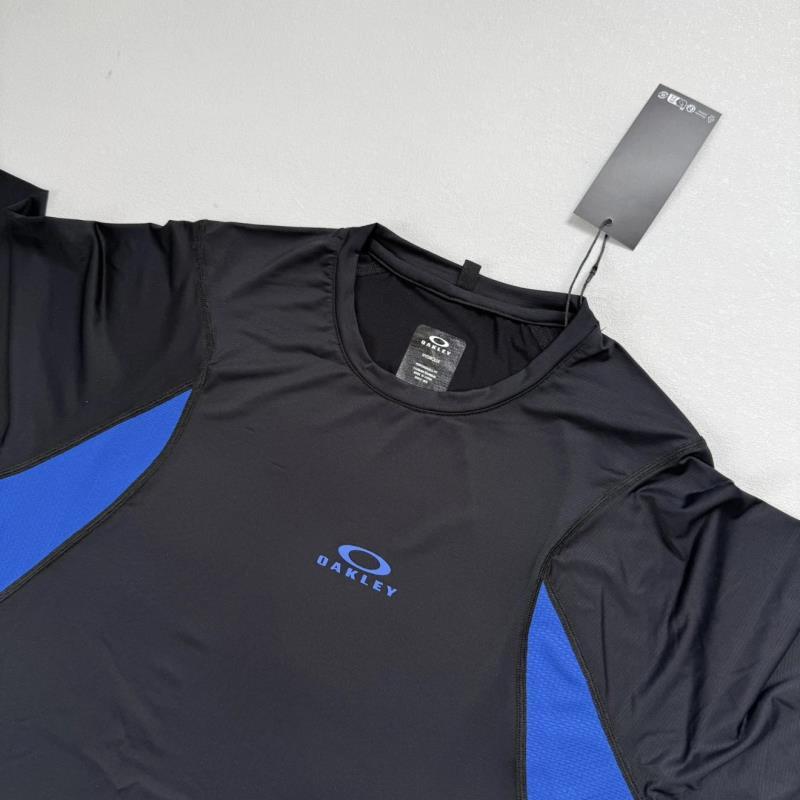 detail noir insert mesh bleu