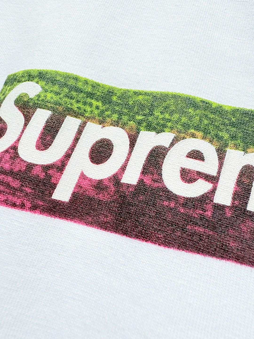 blanc detail box logo cote