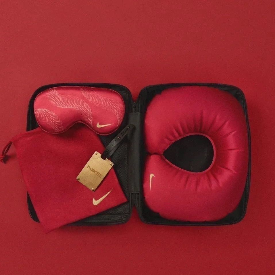rouge detail interieur contenu