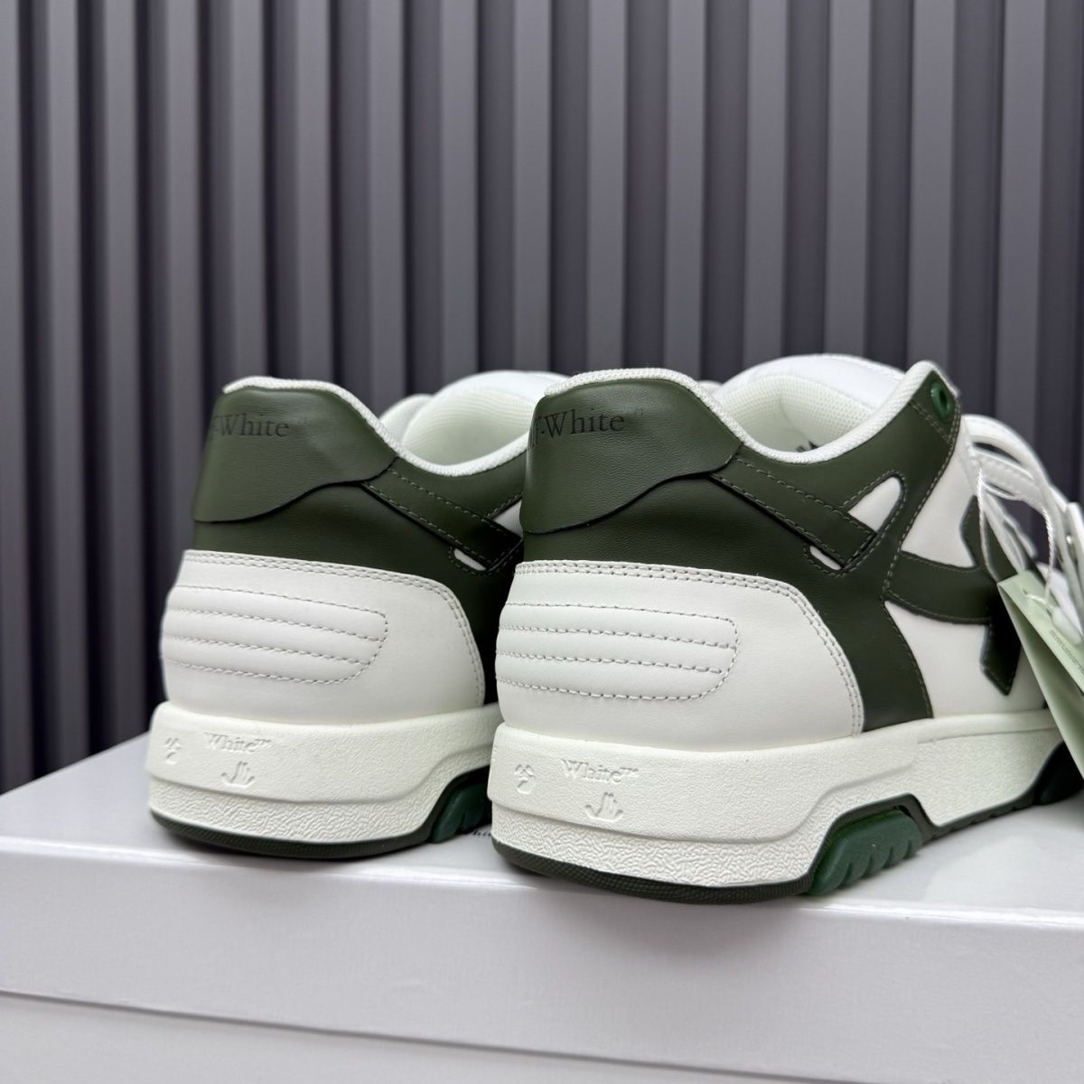 vert kaki