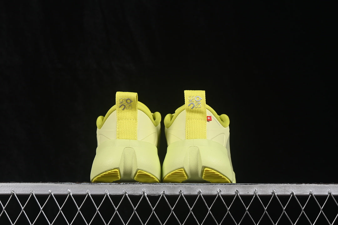 jaune