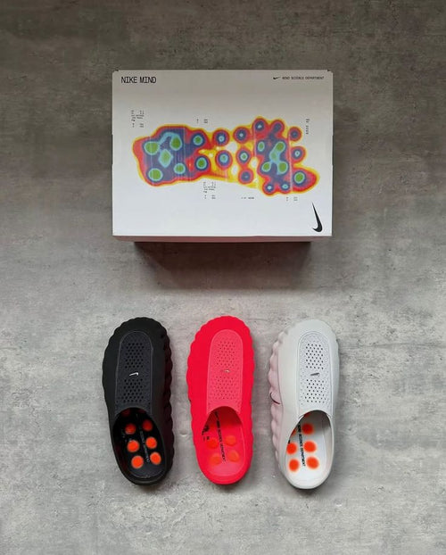 NIKE Mind 001
