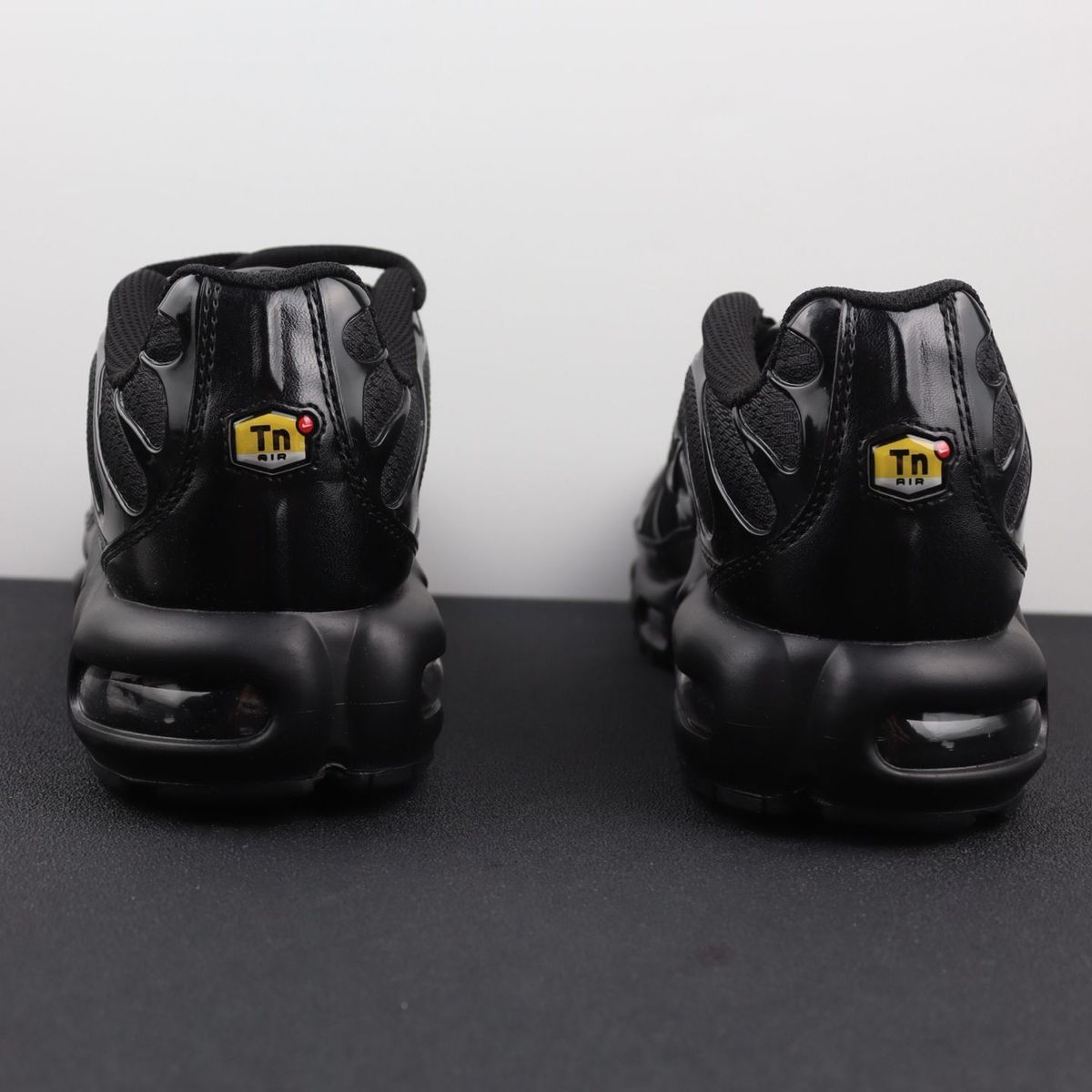 Nike TN Tuned 1 — vue 8