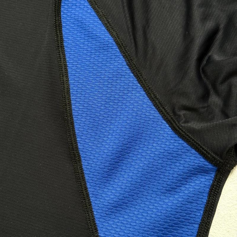 detail noir mesh bleu zoom