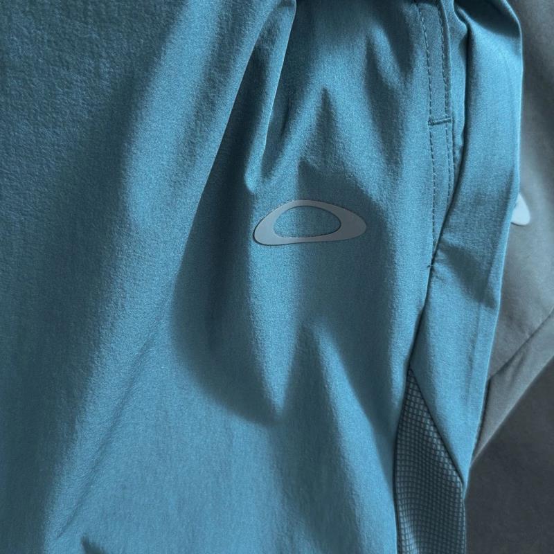 detail vert sapin logo zoom