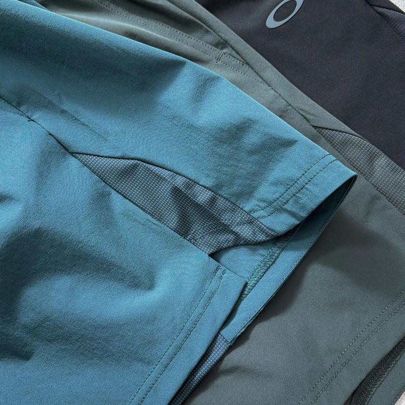 detail vert sapin poche zip