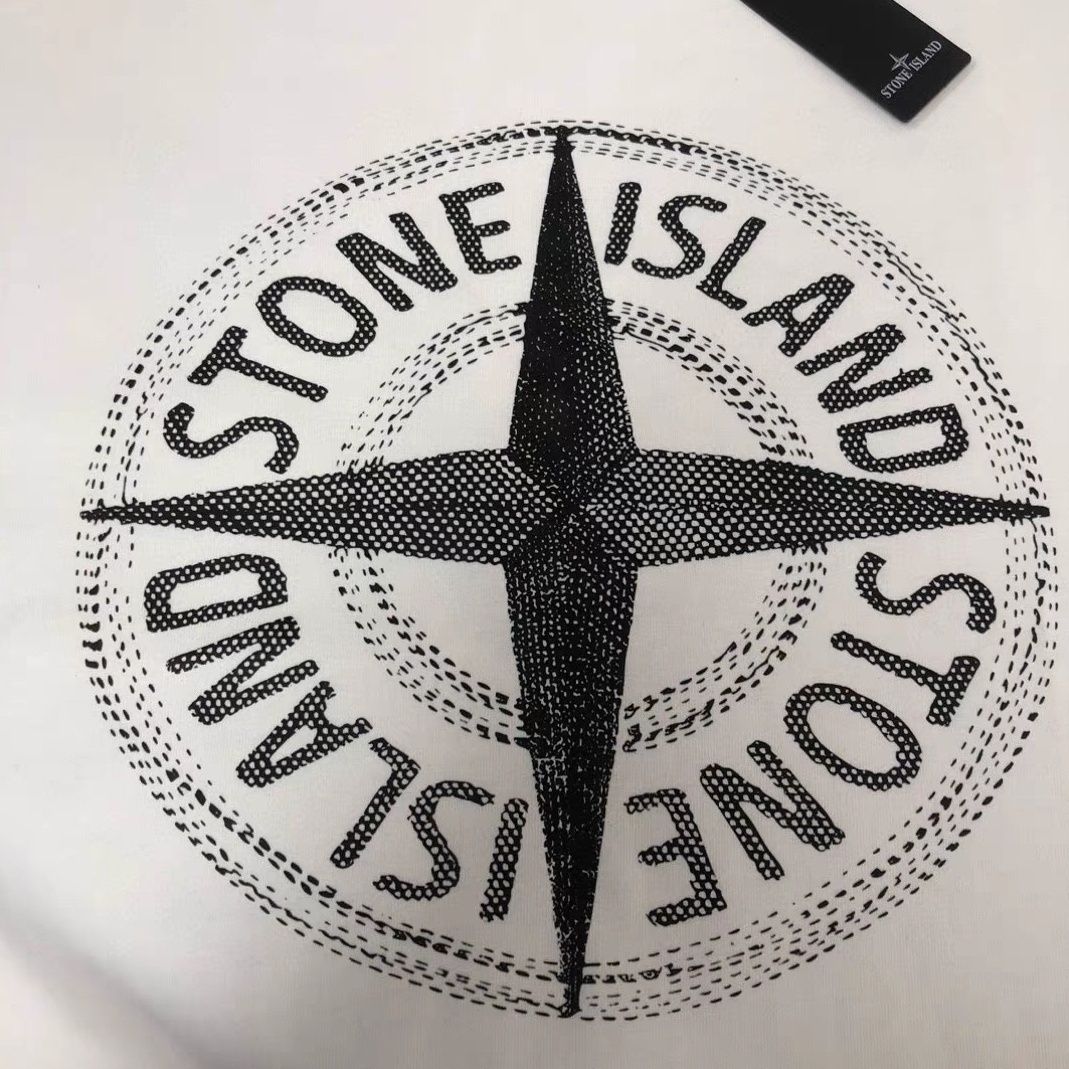 detail blanc print zoom
