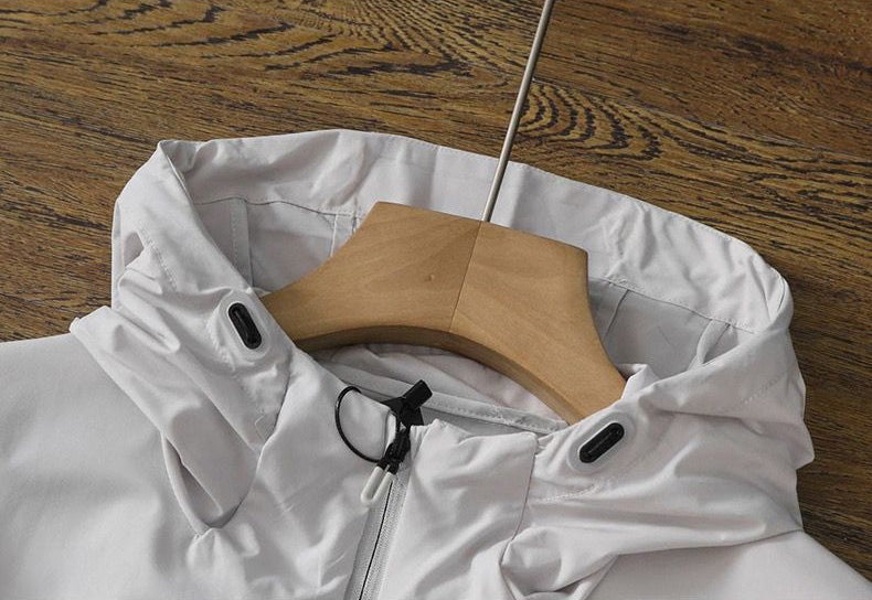 blanc col detail