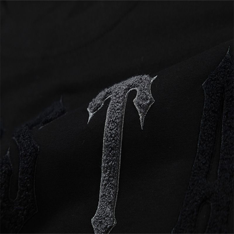 noir detail 7