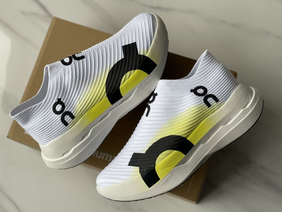 jaune