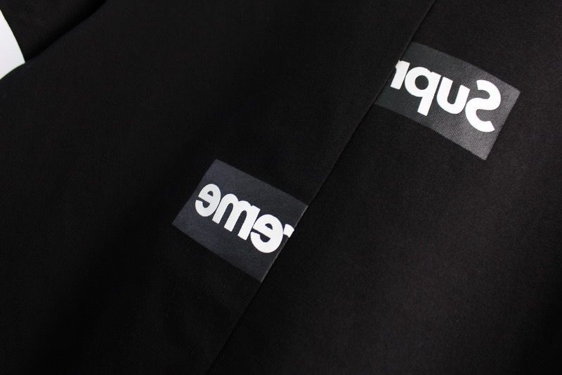 noir detail split logo zoom