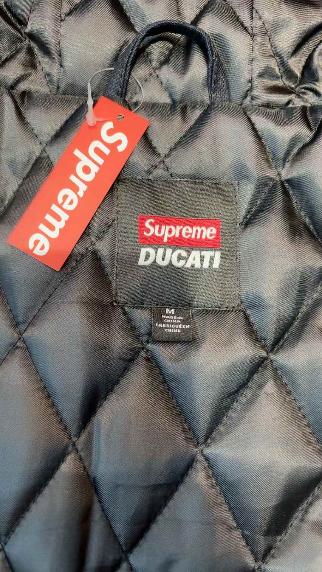 noir detail etiquette