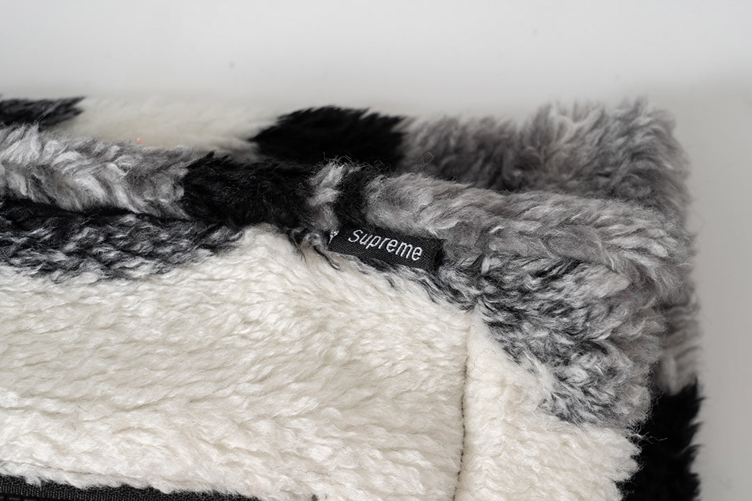 penguins detail ourlet