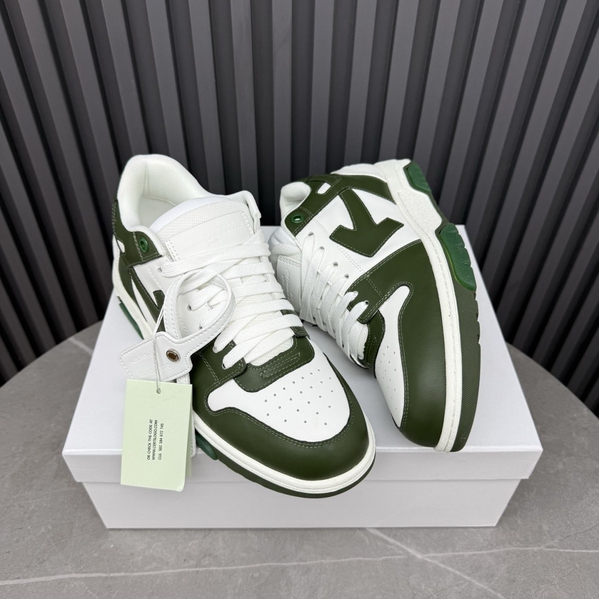 vert kaki