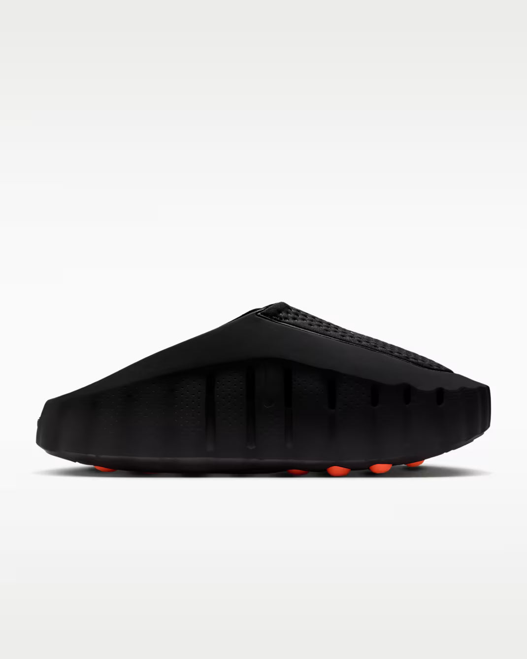 NIKE Mind 001 Noir — vue 3