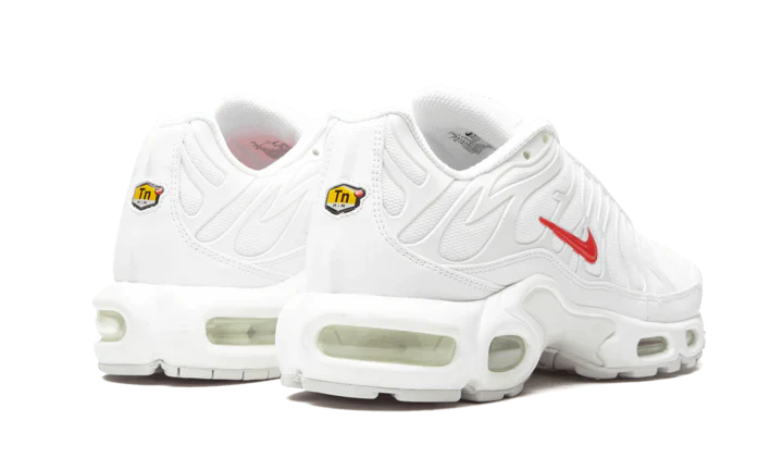 Nike x Supreme White — vue 3