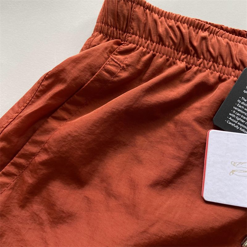 detail orange