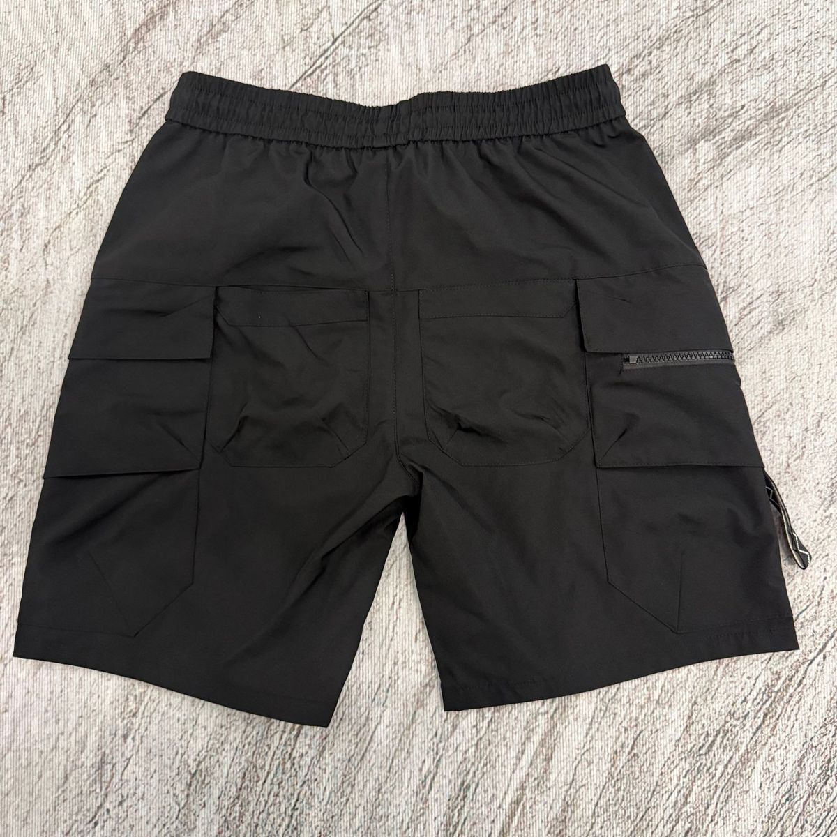 Short Stone Island Noir — vue 1